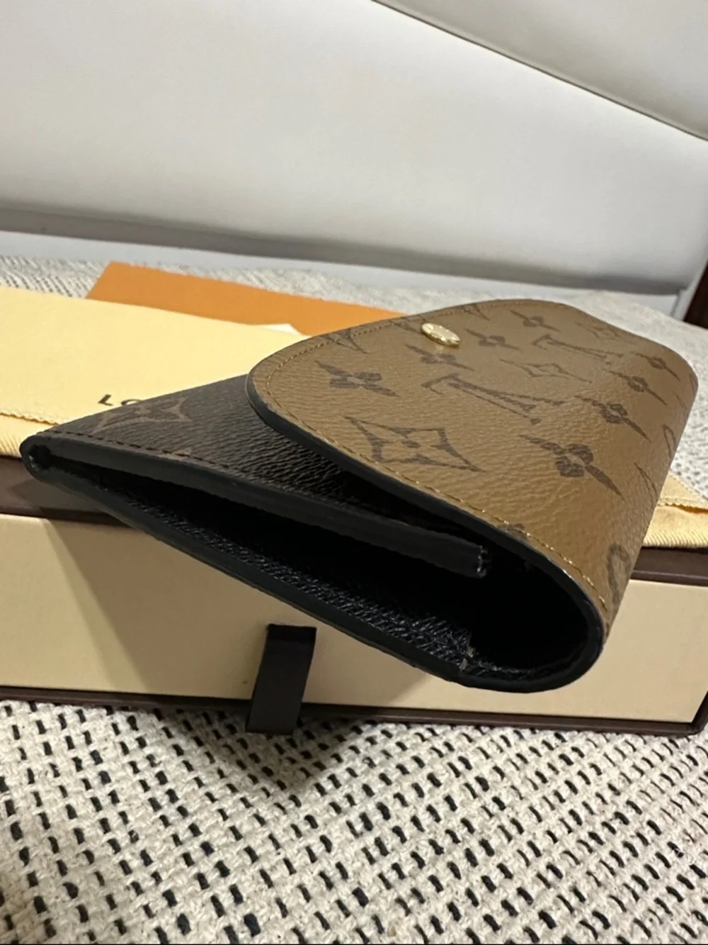 Louis Vuitton Reverse Sarah Wallet